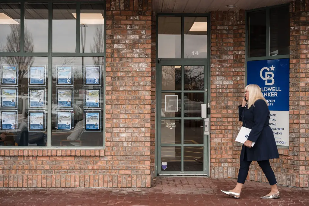 Kelowna Real Estate Coldwell Banker Horizon Realty